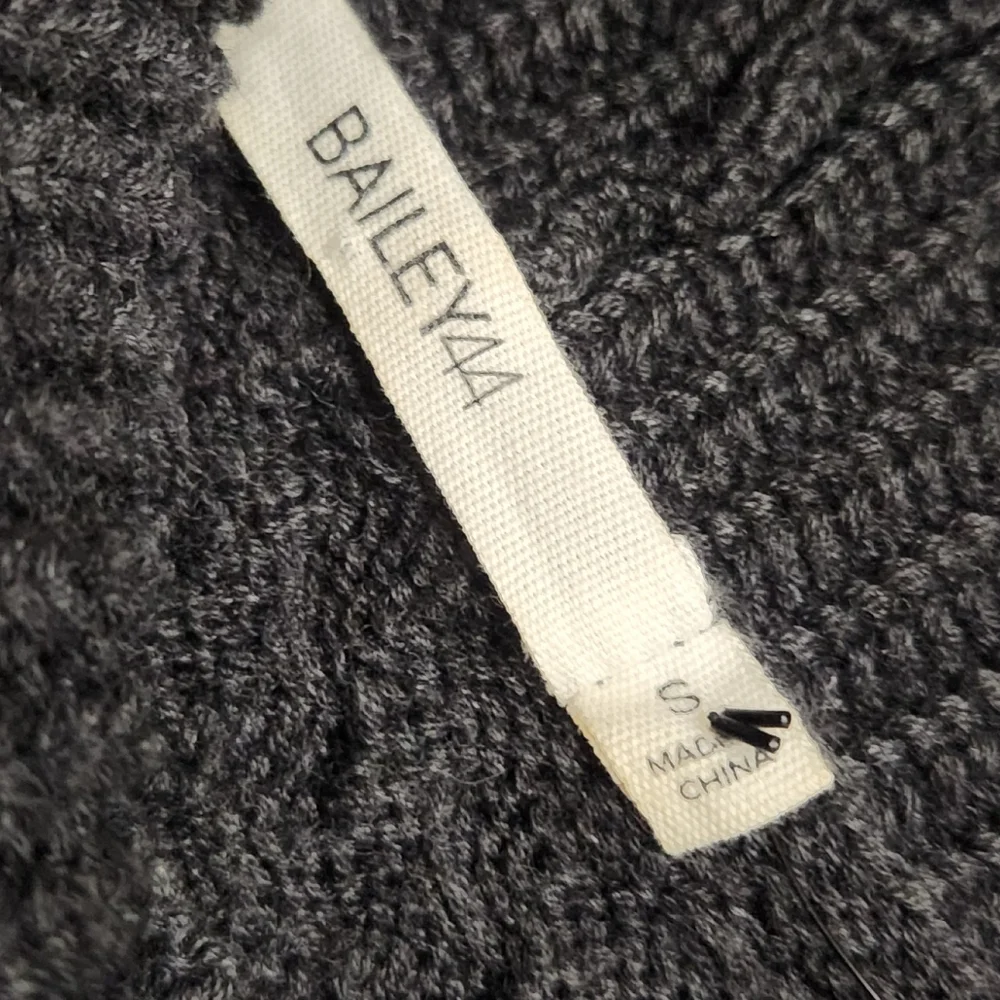 Bailey 44 Women's Stanton Sleeveless Turtleneck Sweater